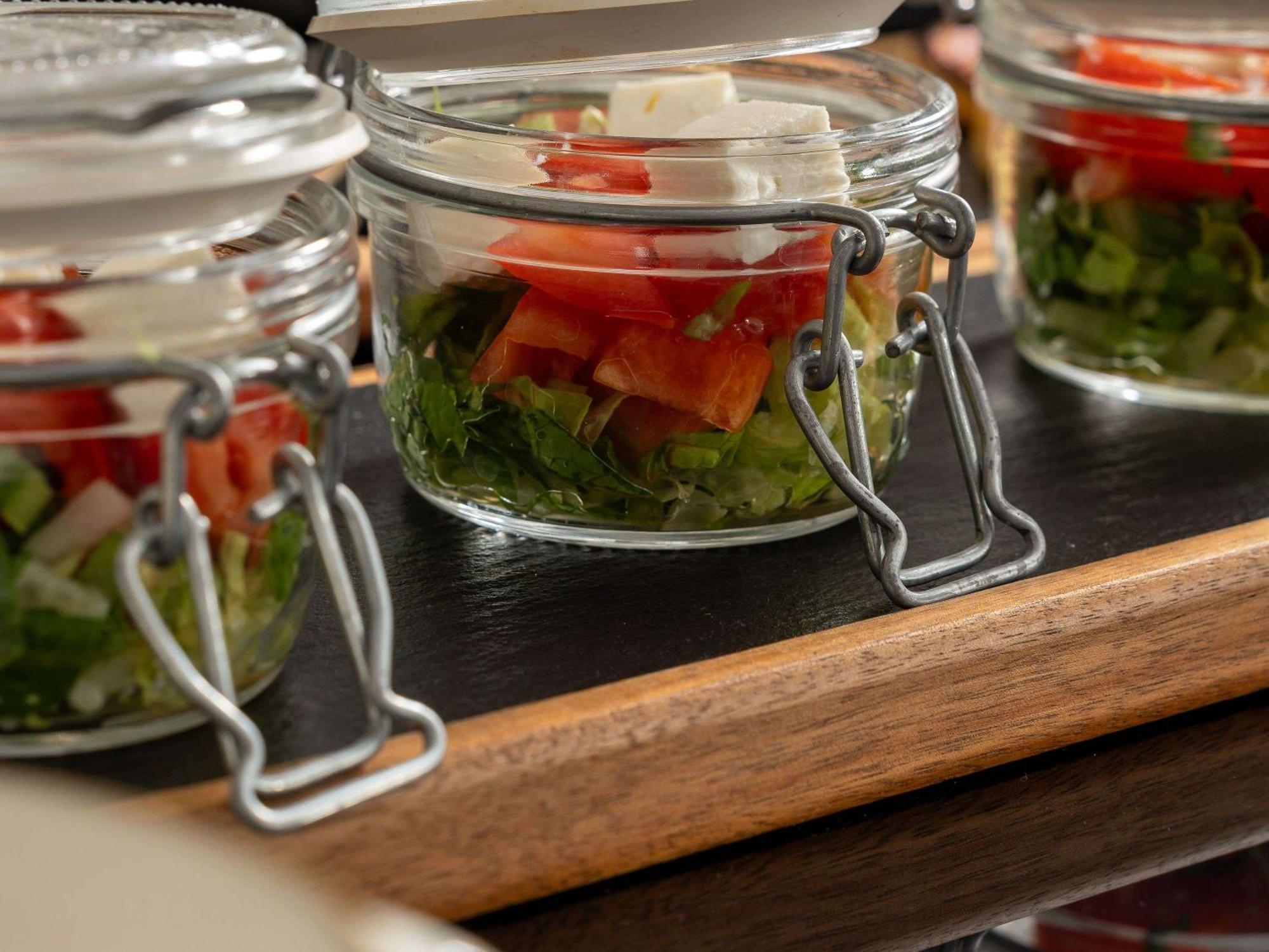 Mercure Conacul Cozieni ブカレスト エクステリア 写真