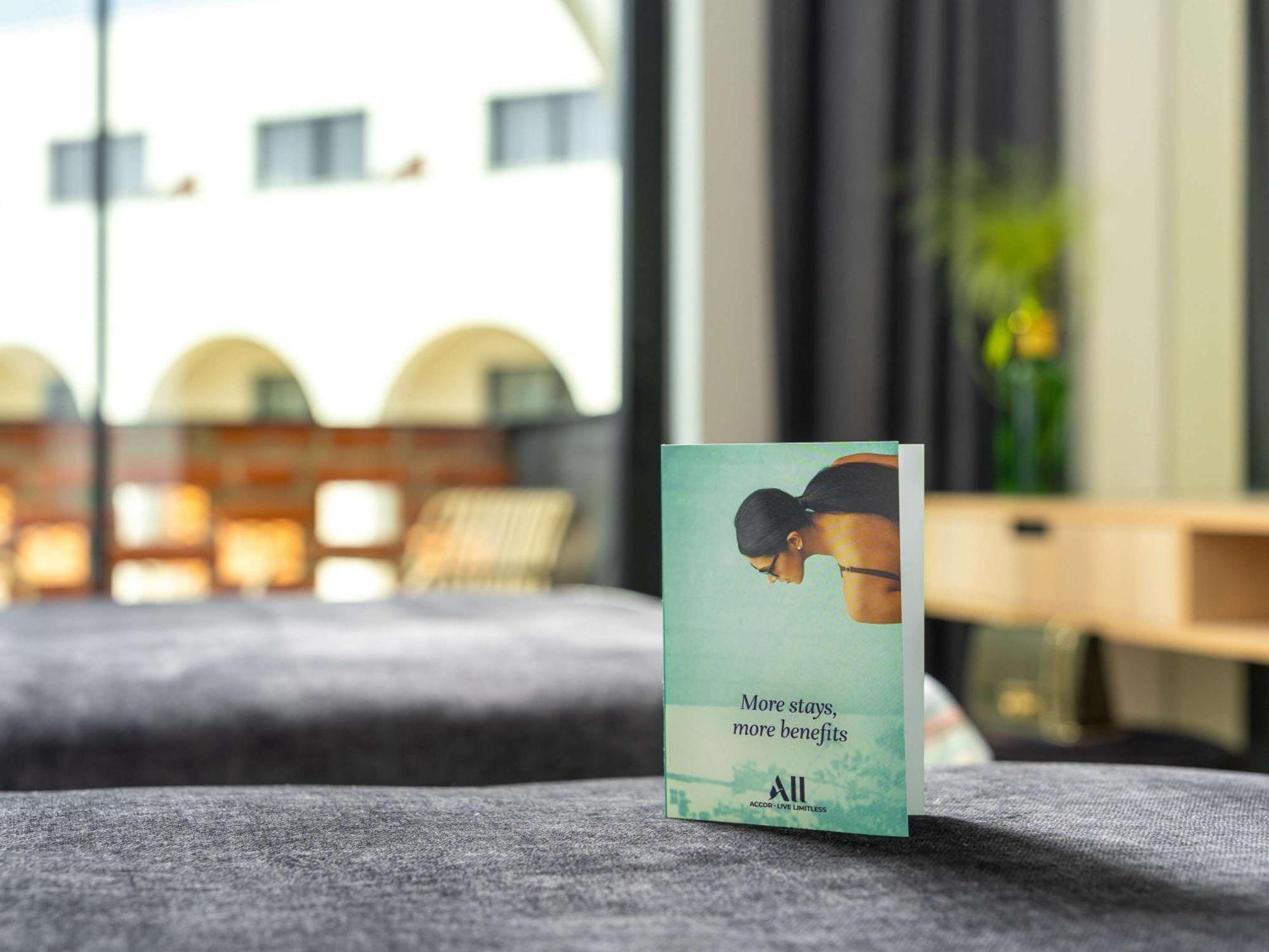 Mercure Conacul Cozieni ブカレスト エクステリア 写真