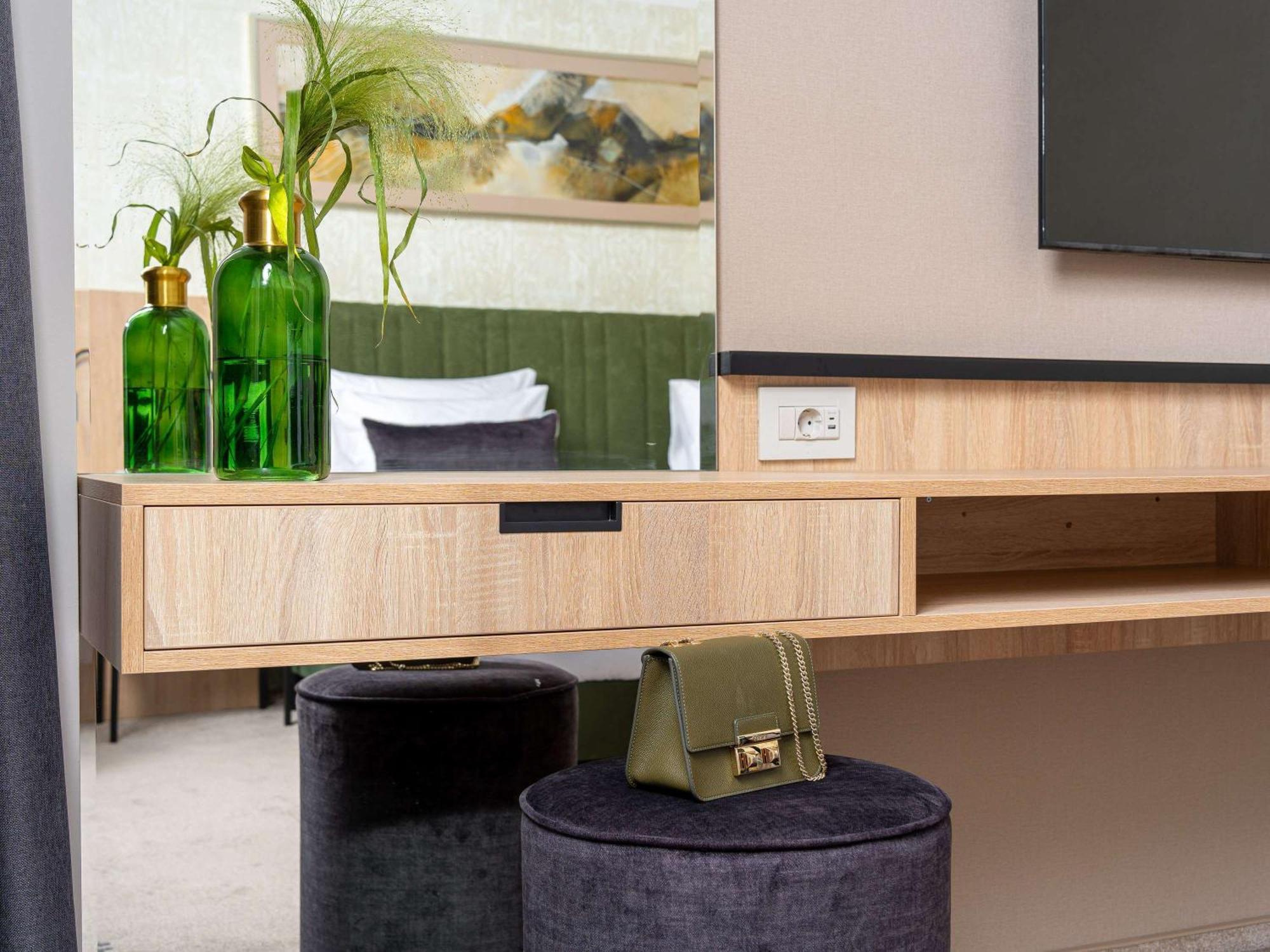 Mercure Conacul Cozieni ブカレスト エクステリア 写真