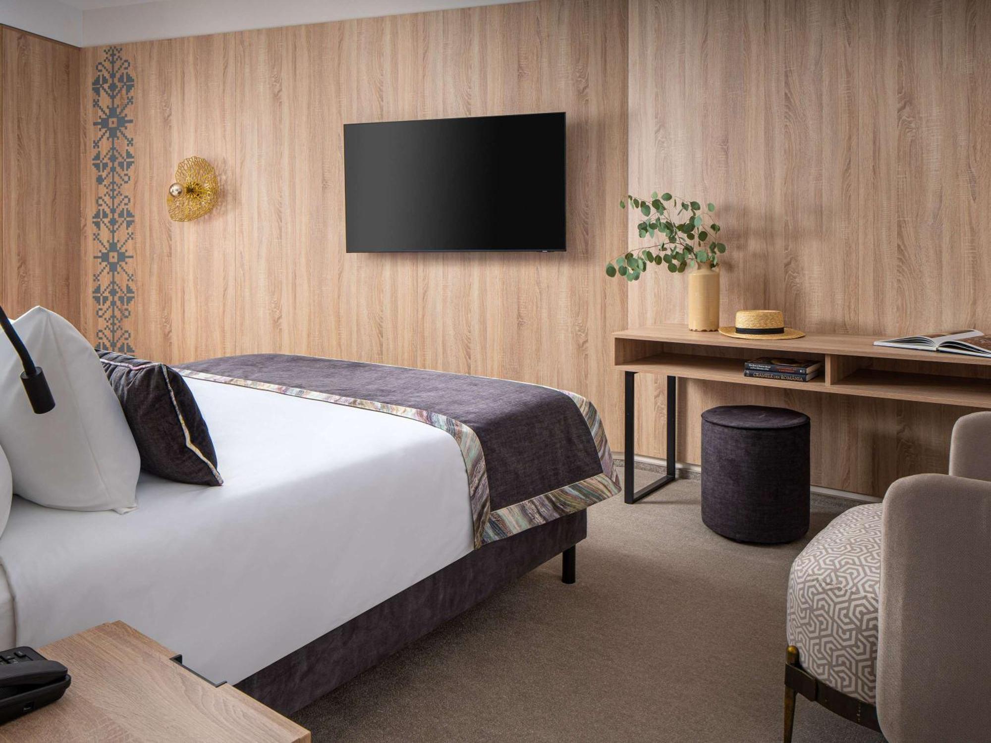 Mercure Conacul Cozieni ブカレスト エクステリア 写真